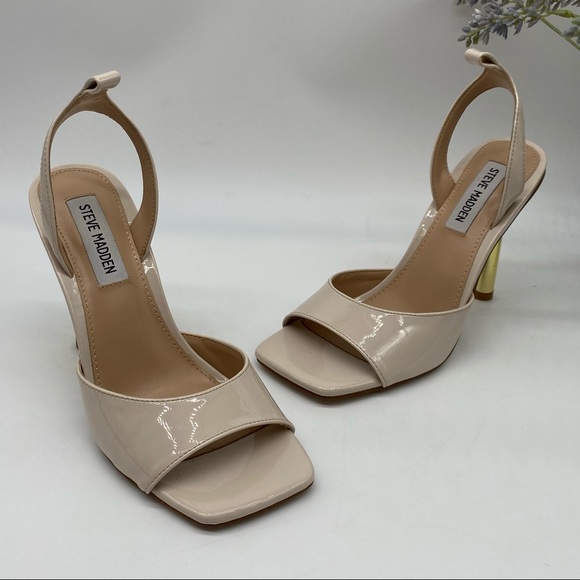 Steve Madden buoyant stiletto ankle straps sandals in patent nude
Size 6M - Picture 7 of 7